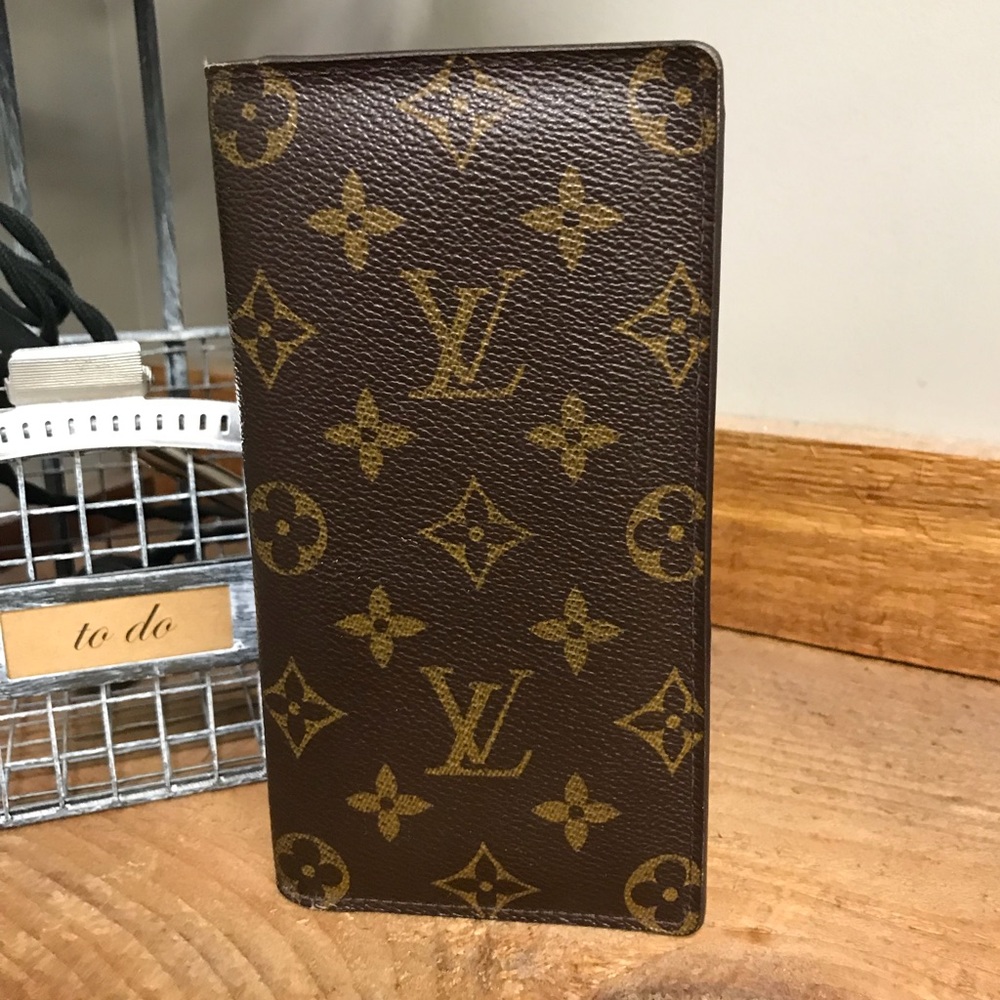 Louis Vuitton Checkbook Cover